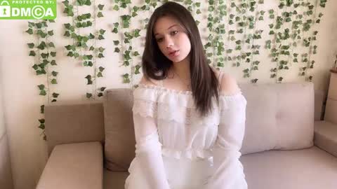 Molly online show from 03.27.26