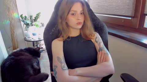 Snapshot of mollydangerous chatting on 05.09.26 Taisha online show from 05.09.26