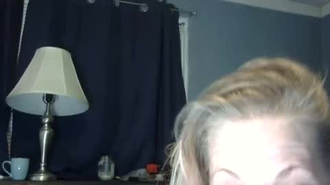 Snapshot of mollyfourtune chatting on 12.22.24 molly fourtune online show from 12.22.24