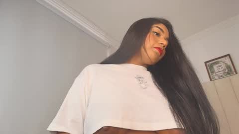 Molly  online show from 01.11.25