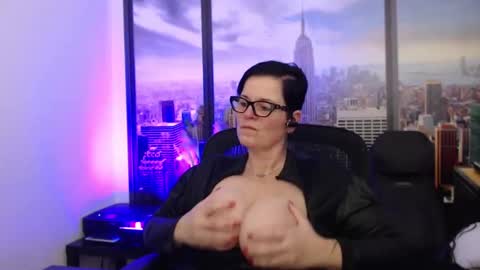 MollySun Nina Randmann online show from 12.14.24