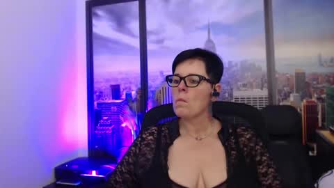 MollySun Nina Randmann online show from 12.22.24