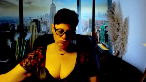 MollySun Nina Randmann online show from 11.18.25