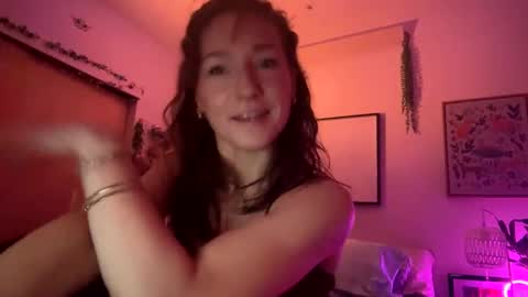 Molly online show from 12.10.24