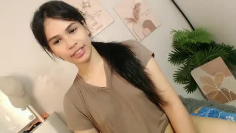 MOMIKHEM online show from 06.18.26