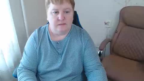 Snapshot of mommy99x chatting on 05.12.26 Mommy99X online show from 05.12.26