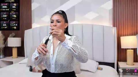 Letty Smith online show from 12.03.25