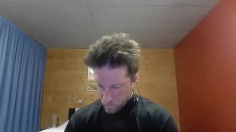 moms_little_monster online show from 02.08.26