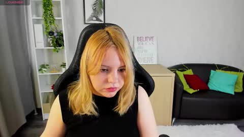 mon1ca_jones online show from 02.05.26