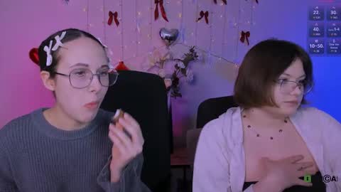 Mona  online show from 04.19.26