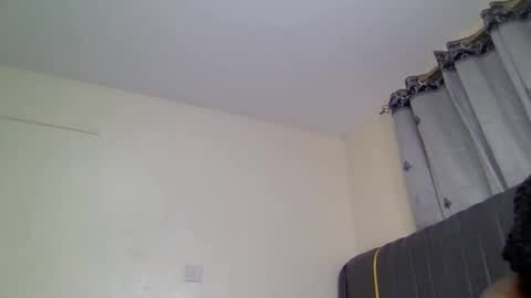 Mona online show from 09.24.25