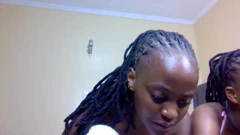 Mona online show from 11.01.25