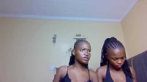 Mona online show from 11.06.25