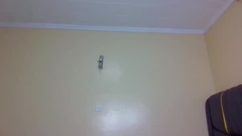 Mona online show from 11.14.25