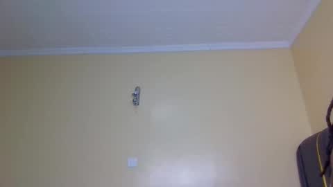 Mona online show from 11.15.25