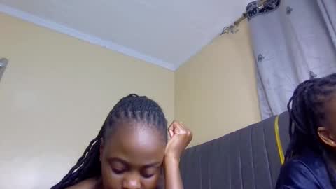 Mona online show from 11.16.25