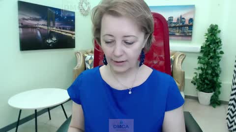 Snapshot of mona_w chatting on 04.03.26 Mona online show from 04.03.26