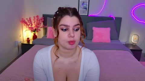 moneyforpeaches online show from 05.08.26