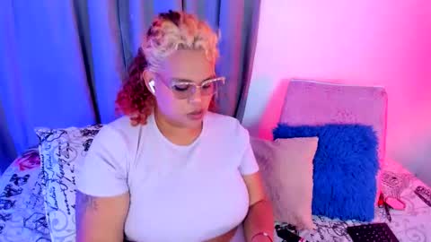 Snapshot of monica_bbw_ chatting on 02.11.26 aleja independent model online show from 02.11.26