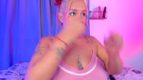 Snapshot of monica_bbw_ chatting on 02.13.26 aleja independent model online show from 02.13.26