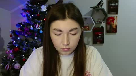 Snapshot of monica_sweets chatting on 11.26.25 sweet girl and shine body online show from 11.26.25