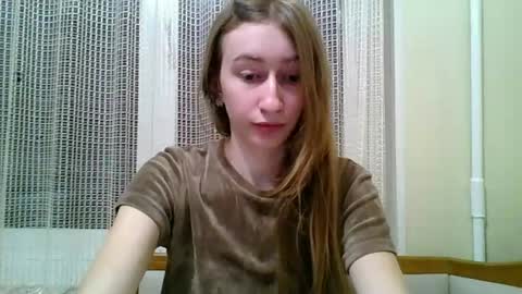 Snapshot of monica_tamayo chatting on 07.13.26 Monica online show from 07.13.26