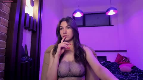 Snapshot of monica_vi chatting on 05.20.26 Monica online show from 05.20.26