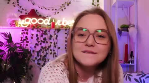monicaasis online show from 05.31.26