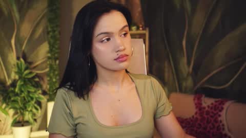 Snapshot of monicafarmer chatting on 05.18.26 monica online show from 05.18.26