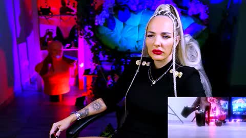 Monika online show from 11.03.25