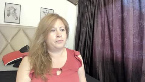 Snapshot of monicapink_ chatting on 01.16.26 Mony online show from 01.16.26