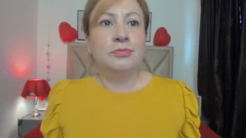 Snapshot of monicapink_ chatting on 02.13.26 Mony online show from 02.13.26