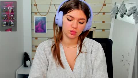 Monika online show from 12.22.24