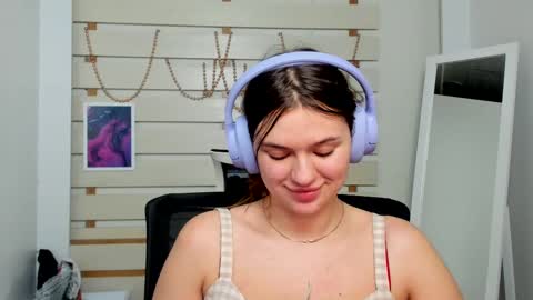 Monika online show from 02.09.25