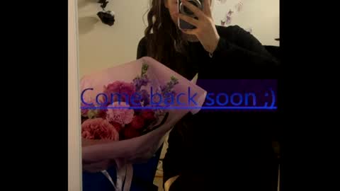 Monika online show from 04.08.26