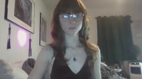 Snapshot of monkeygirl99 chatting on 02.21.26 monkeygirl9 come play with me slut daddy bad spanking cute girl submissive online show from 02.21.26