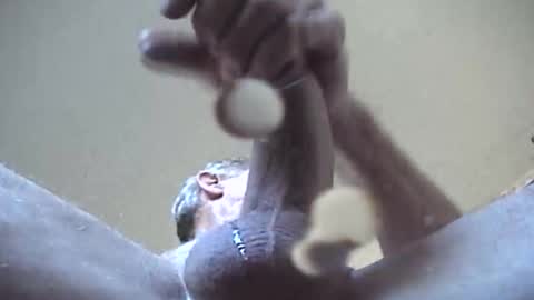 Snapshot of monkeyspank82 chatting on 01.05.26 monkeyspank82 online show from 01.05.26