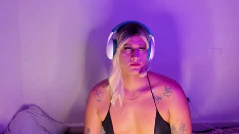 Snapshot of monojuan06 chatting on 03.07.25 veronika ind online show from 03.07.25