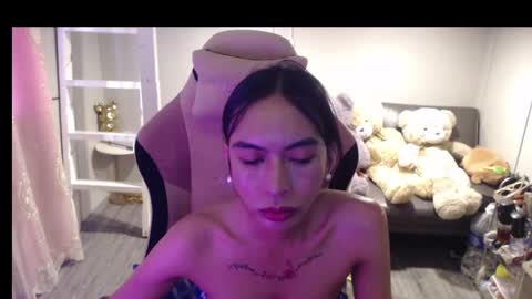 ELYSE A SIMPLE GIRL online show from 04.15.26