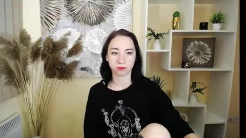 Diana online show from 09.18.25