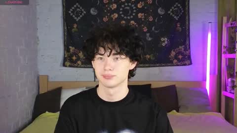 moon_gloww online show from 02.13.26