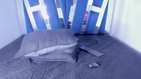 Snapshot of moon_swt_ chatting on 03.11.25 Luna online show from 03.11.25