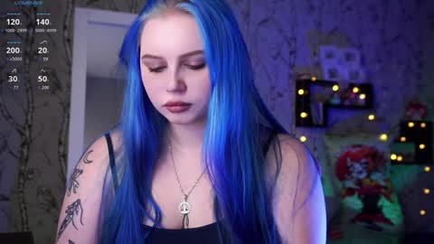 Snapshot of moon_valkyriie chatting on 12.11.24 Emilia online show from 12.11.24