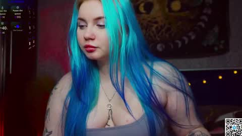 Snapshot of moon_valkyriie chatting on 02.27.25 Emilia online show from 02.27.25