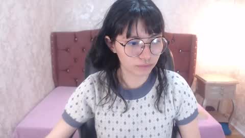 Charlotte online show from 02.05.25