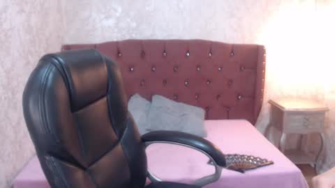 Charlotte online show from 02.15.25