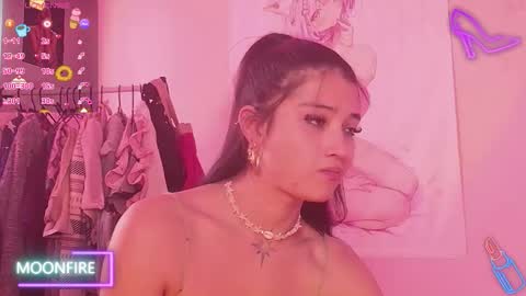 Snapshot of moonfiredance chatting on 10.29.25 Nicky online show from 10.29.25