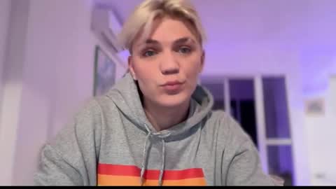 Snapshot of moonflamek chatting on 02.21.26 moonflamek online show from 02.21.26