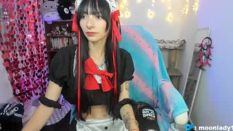 MOON  online show from 04.17.26