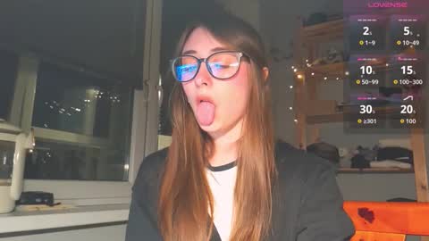 Snapshot of moonlight__lovers chatting on 02.15.26 Dana online show from 02.15.26